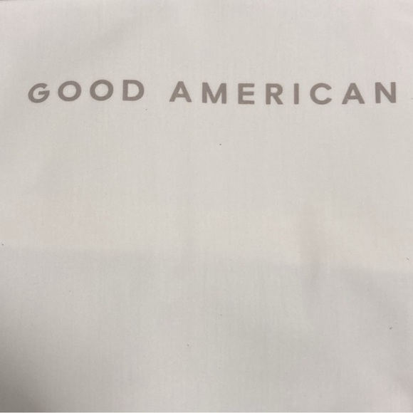 Good American Green Terry Cotton Heels 8 - Picture 8 of 11